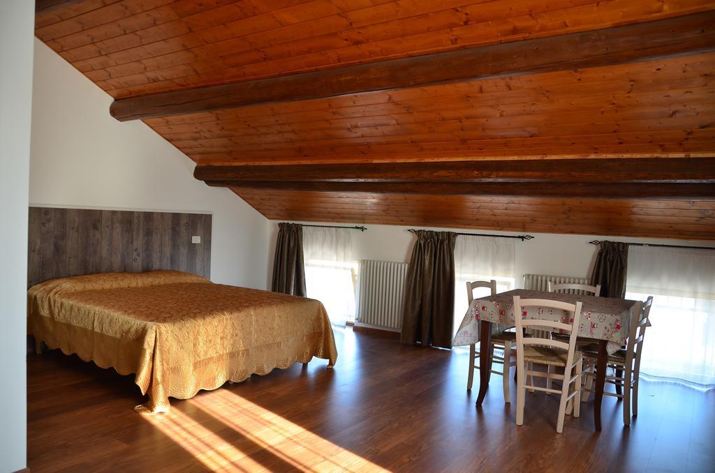 Agriturismo Alla Corte Villa Costabissara Exterior photo